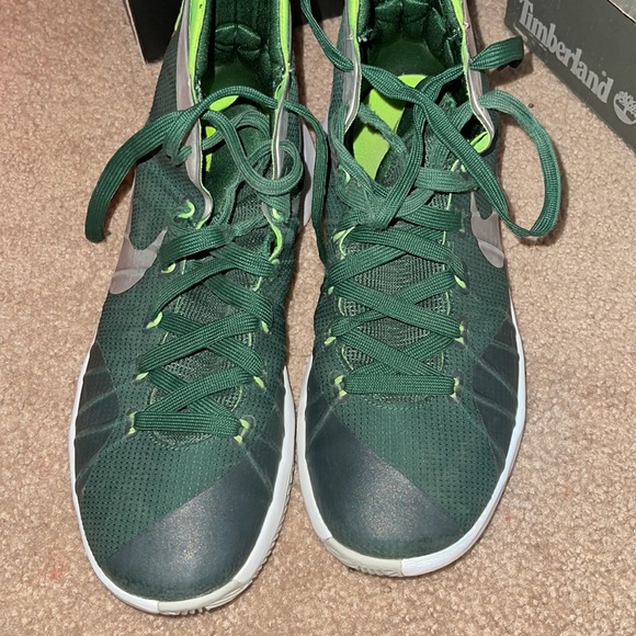 2014 green Nike hyperdunks - Picture 4 of 4